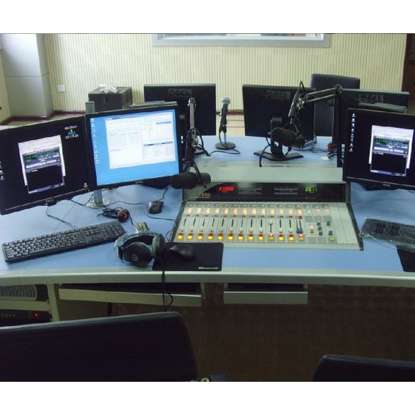 FMUSER Radio Digital Broadcast Live Studio System Equipments Complete Set