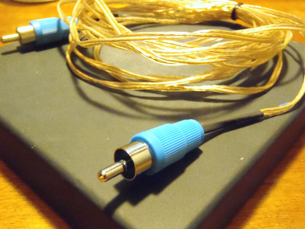 How to customize RCA cables